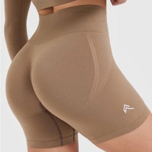 Oner Active Effortless Seamless Shorts- Walnut
